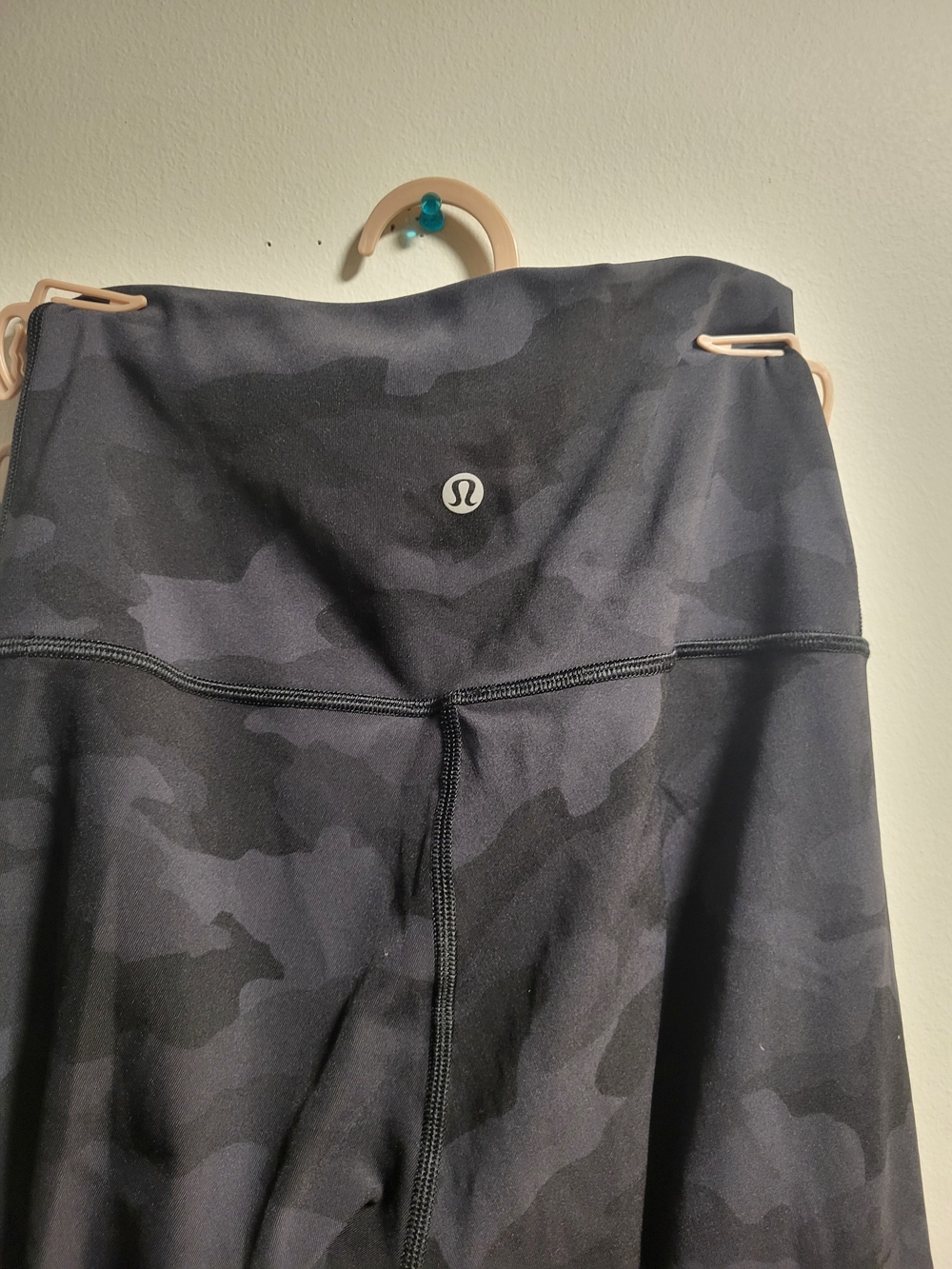 Lululemon High-Waist Full Length Leggings - Black Camo - Picture 2 of 2